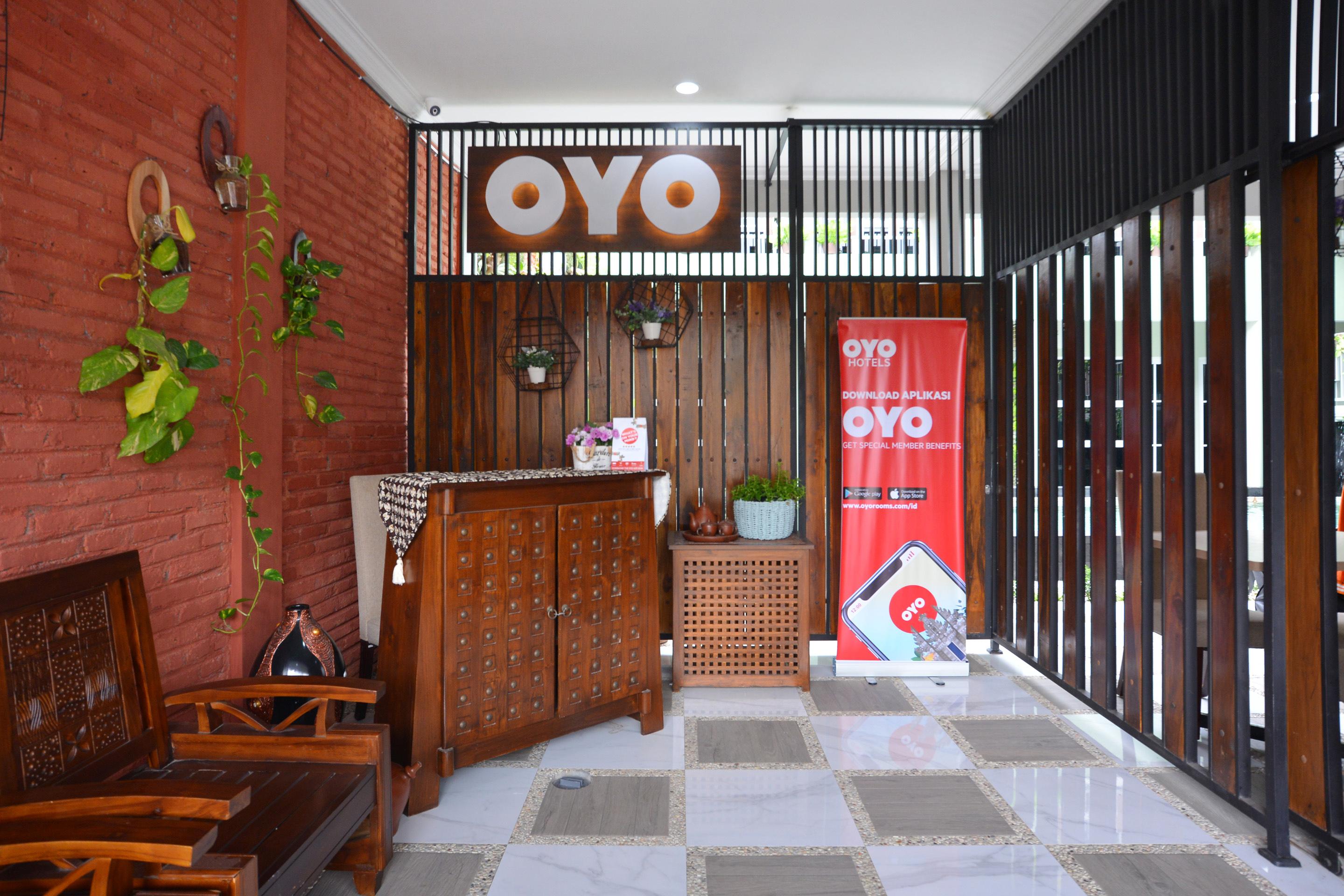 Oyo 583 Puri Gejayan Asri Syariah Ξενοδοχείο Kejayan Εξωτερικό φωτογραφία